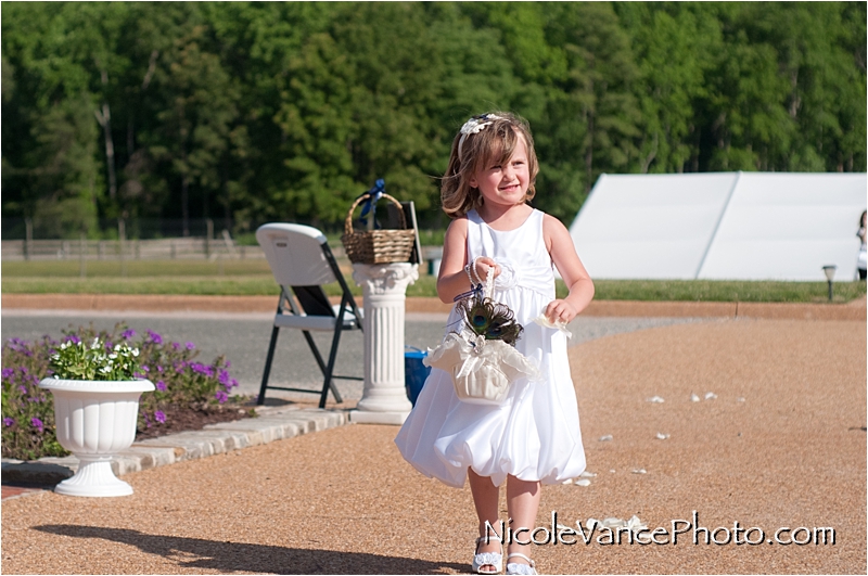 Nicole Vance Photography | Richmond Wedding Photography | New Kent Winery (12)