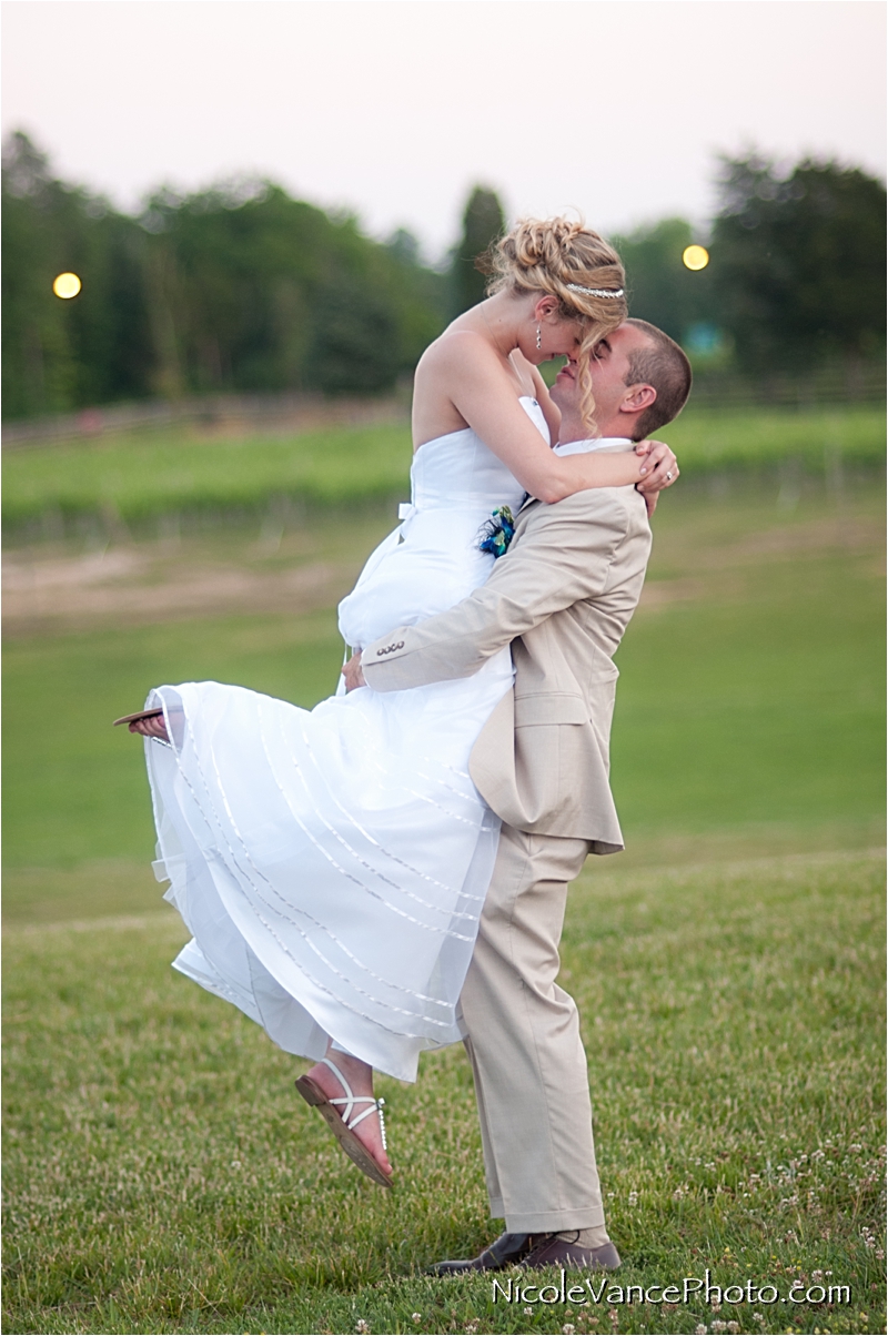 Nicole Vance Photography | Richmond Wedding Photography | New Kent Winery (47)