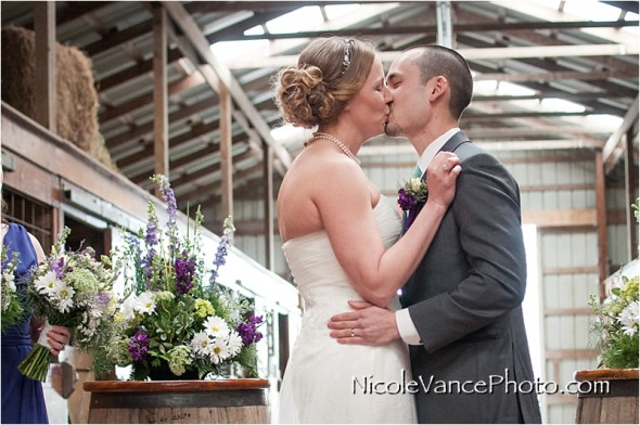 Nicole Vance Photography, Waynesboro Photographer, Stable Wedding, Hermitage Hill Wedding, Ceremony