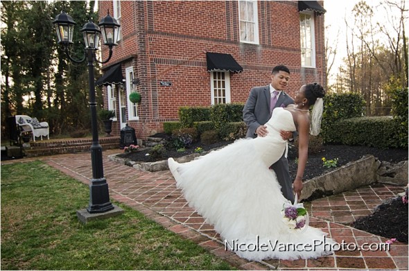 Historic Mankin Mansion, Nicole Vance Photography, Richmond Weddings, couple portraits, bride & groom