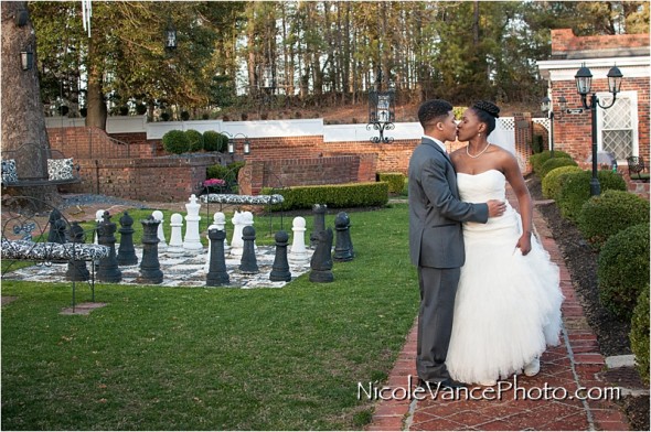 Historic Mankin Mansion, Nicole Vance Photography, Richmond Weddings, couple portraits, bride & groom