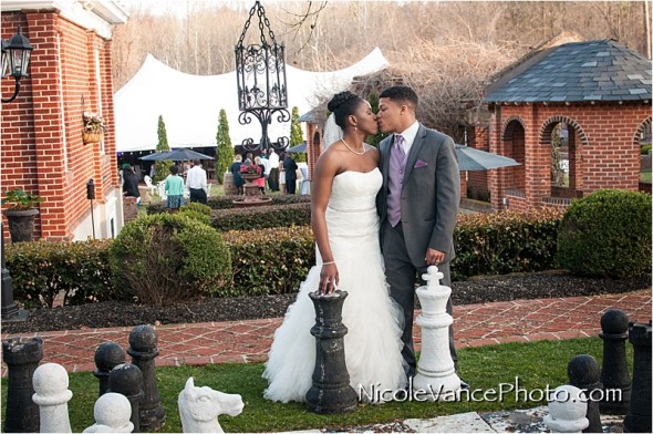 Historic Mankin Mansion, Nicole Vance Photography, Richmond Weddings, couple portraits, bride & groom