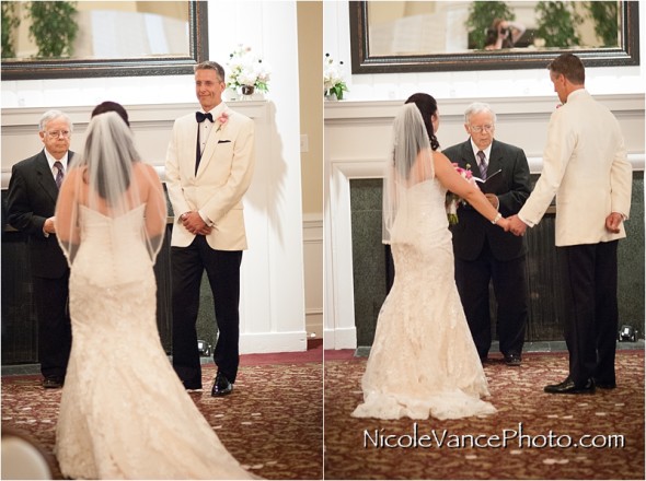 RIchmond Weddings, Jefferson Lakeside Country Club Wedding, Richmond Wedding Photographer, Nicole Vance Photography, ceremony,