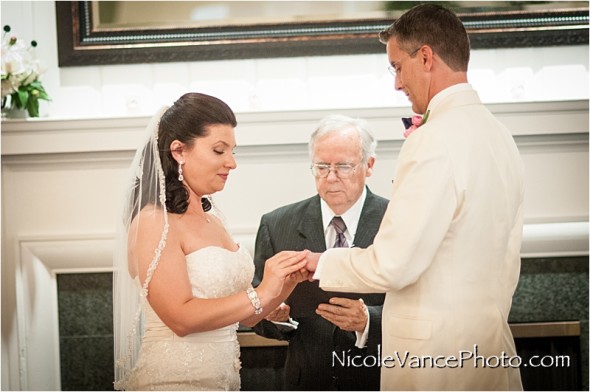 RIchmond Weddings, Jefferson Lakeside Country Club Wedding, Richmond Wedding Photographer, Nicole Vance Photography, ceremony,