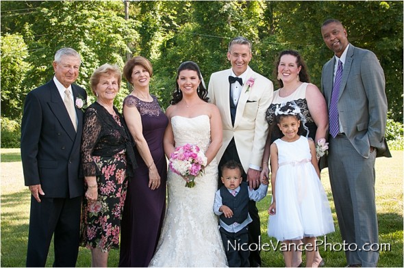 RIchmond Weddings, Jefferson Lakeside Country Club Wedding, Richmond Wedding Photographer, Nicole Vance Photography, couple photos, happily ever after