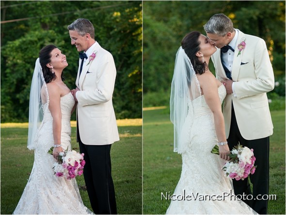 RIchmond Weddings, Jefferson Lakeside Country Club Wedding, Richmond Wedding Photographer, Nicole Vance Photography, couple photos, happily ever after