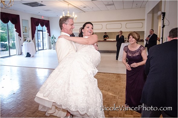 RIchmond Weddings, Jefferson Lakeside Country Club Wedding, Richmond Wedding Photographer, Nicole Vance Photography, reception, 