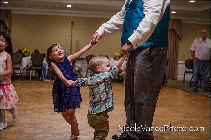 Nicole Vance Photography, Petersburg Wedding Photographer, Country Club of petersburg, reception
