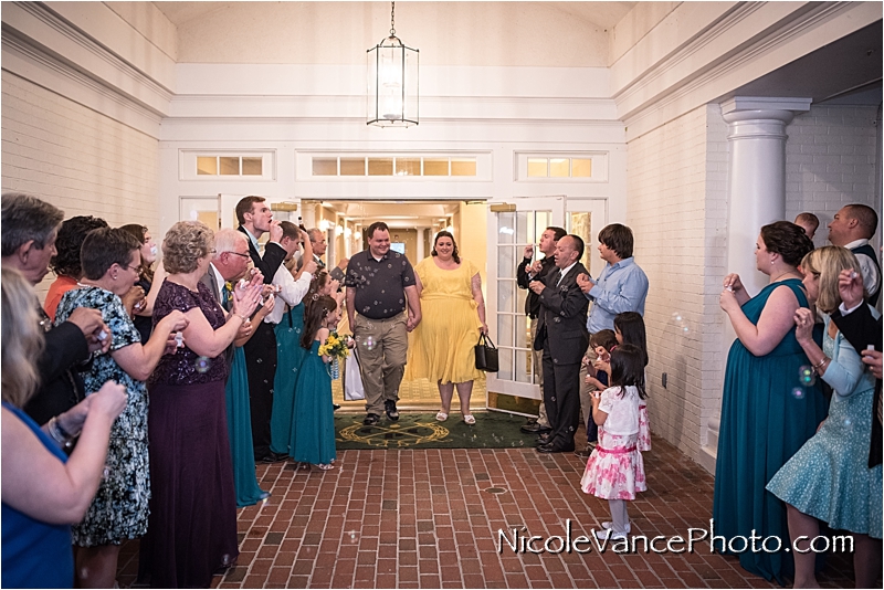 Nicole Vance Photography, Petersburg Wedding Photographer, Country Club of petersburg, reception, bubbles