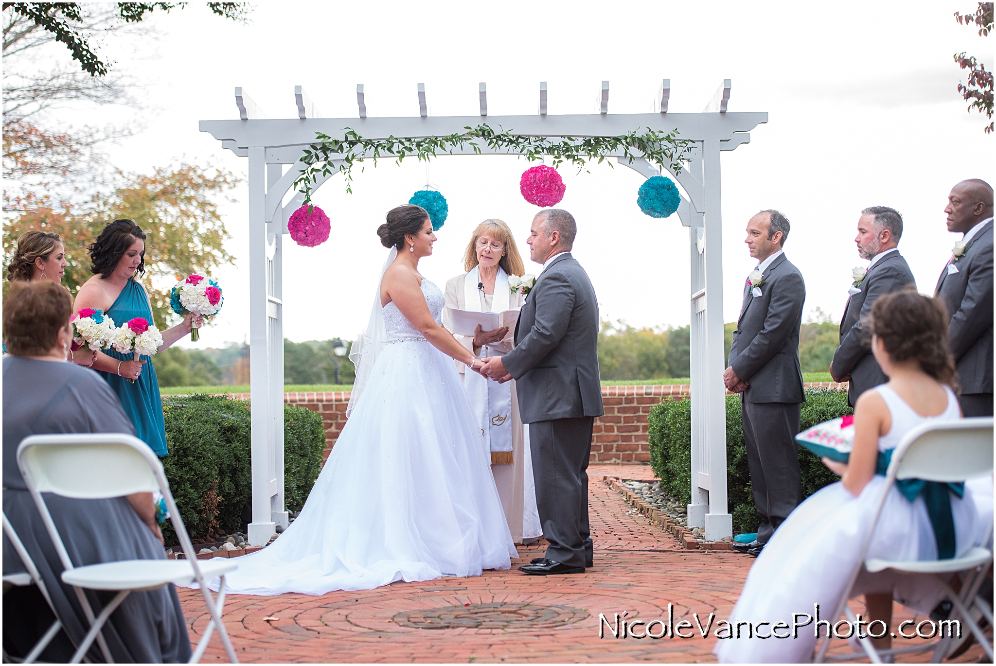 Wedding ceremony at Virginia Crossings.