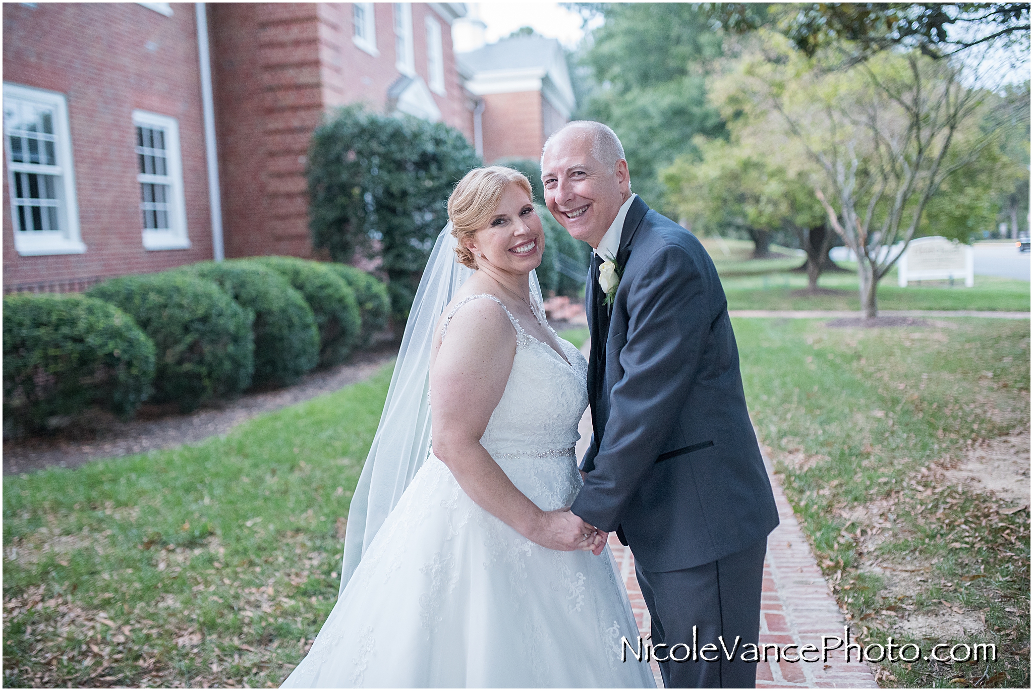 Bride and groom portraits at Third Church.
